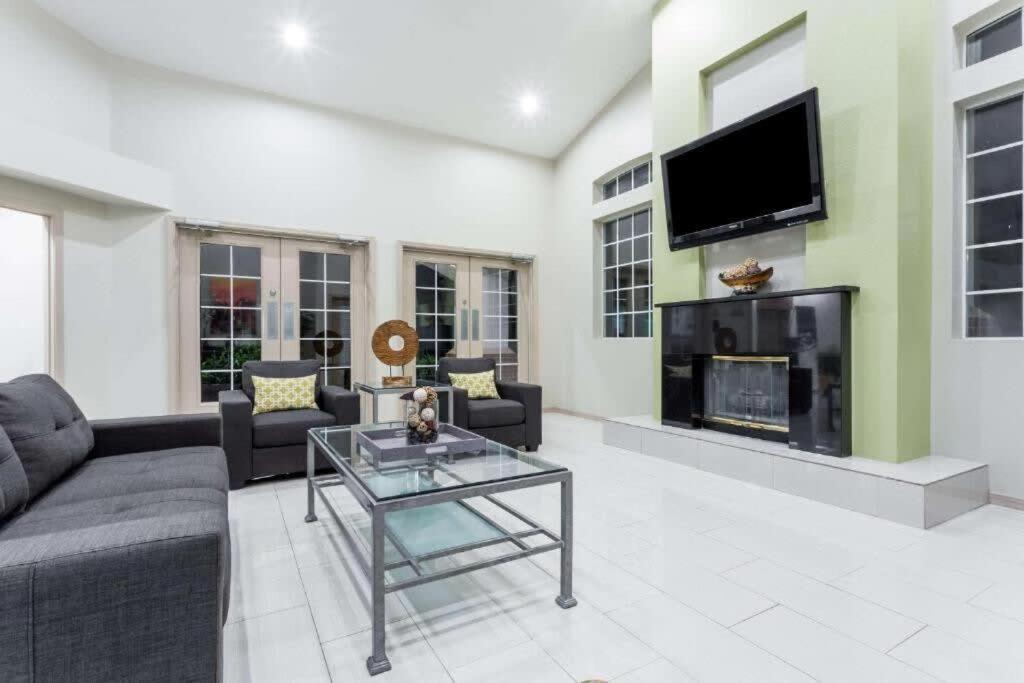 Chandler Promo 1Bd 1Ba Extérieur photo